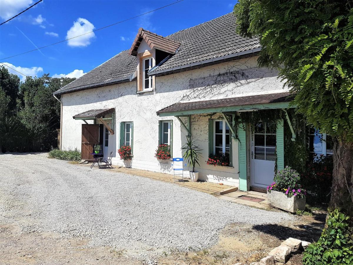 Bed and Breakfast Agathe Et Titi Marigny-les-Reullee Exterior foto